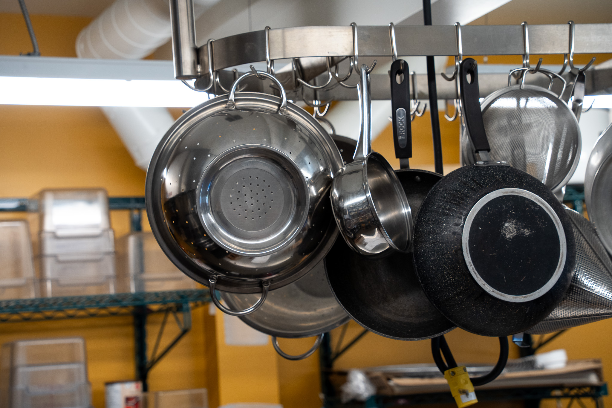 Set of kitchenware